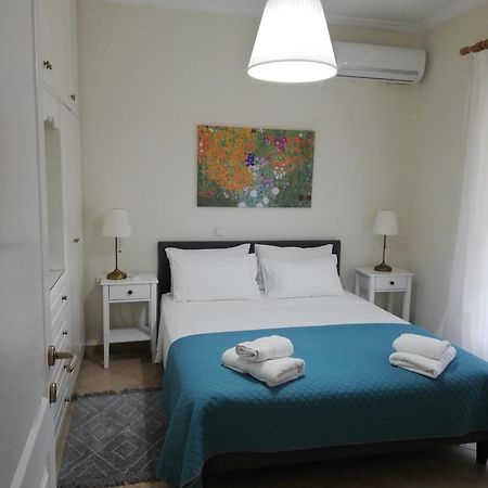 Sunny Stay Furnished Apartment In Kanoni Exterior photo